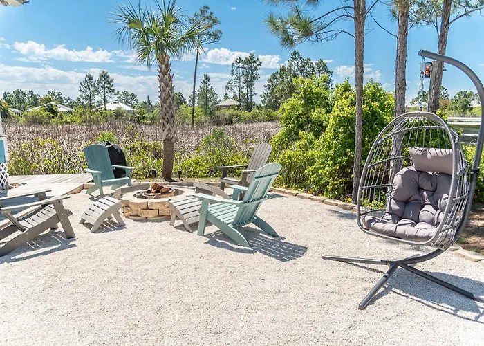 Family-friendly House With Resort-style Amenities In *