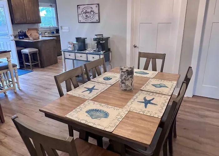 Family-friendly House With Resort-style Amenities In Gulf Shores