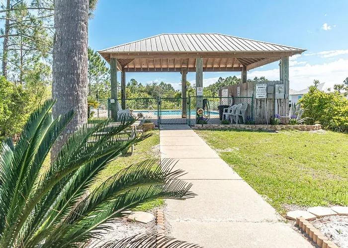 Family-friendly House With Resort-style Amenities In Holiday home *