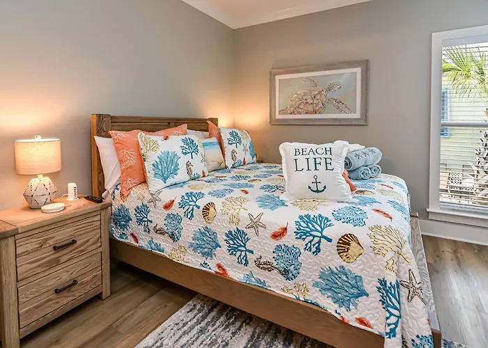 Holiday home Family-friendly House With Resort-style Amenities In *